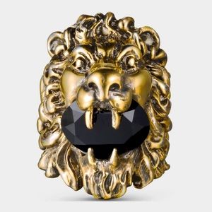 Gucci Lion Head Ring with Crystal